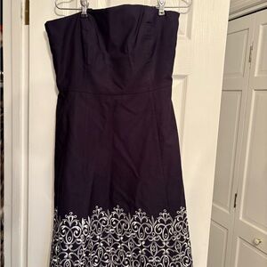 Elegant Black and White Strapless Dress